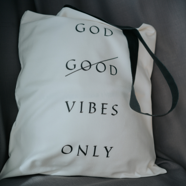 "God vibes" tota torba